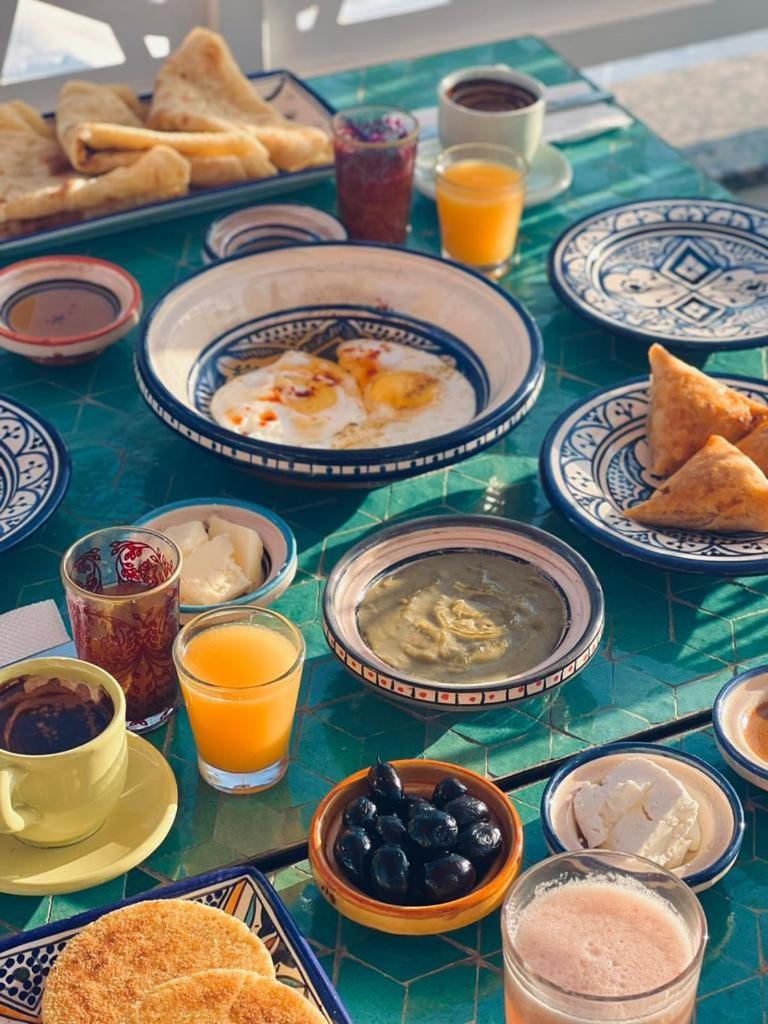 Riad Amelia - Lalla Amelia Room Tétouan Esterno foto